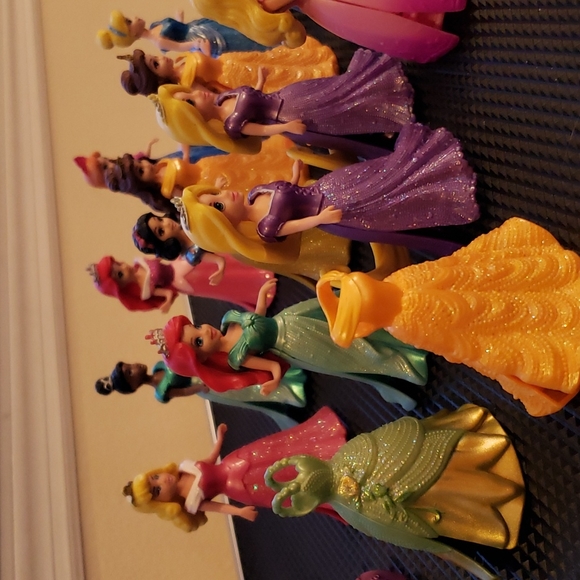 Disney Princess figurines - Picture 3 of 5
